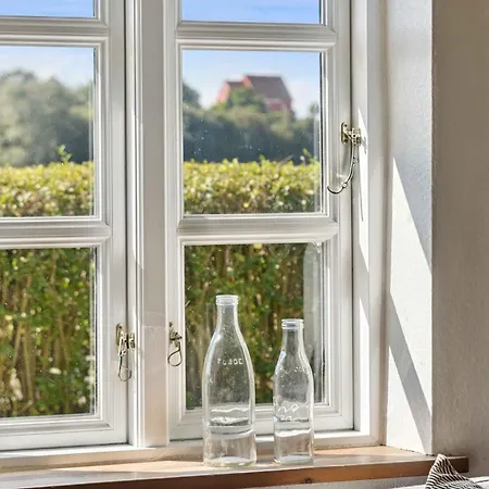 Idyllic Half-timbered House For 10 Guests *