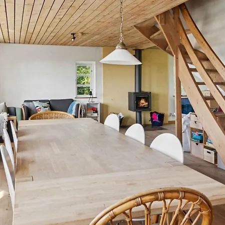 Idyllic Half-timbered House For 10 Guests Σπίτι διακοπών Kettinge